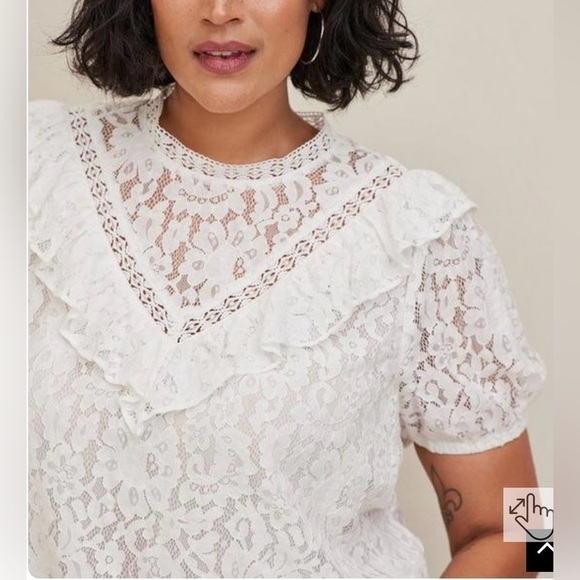 Torrid Lace Ruffle Detail Pale Yellow Blouse 4X - Picture 4 of 14